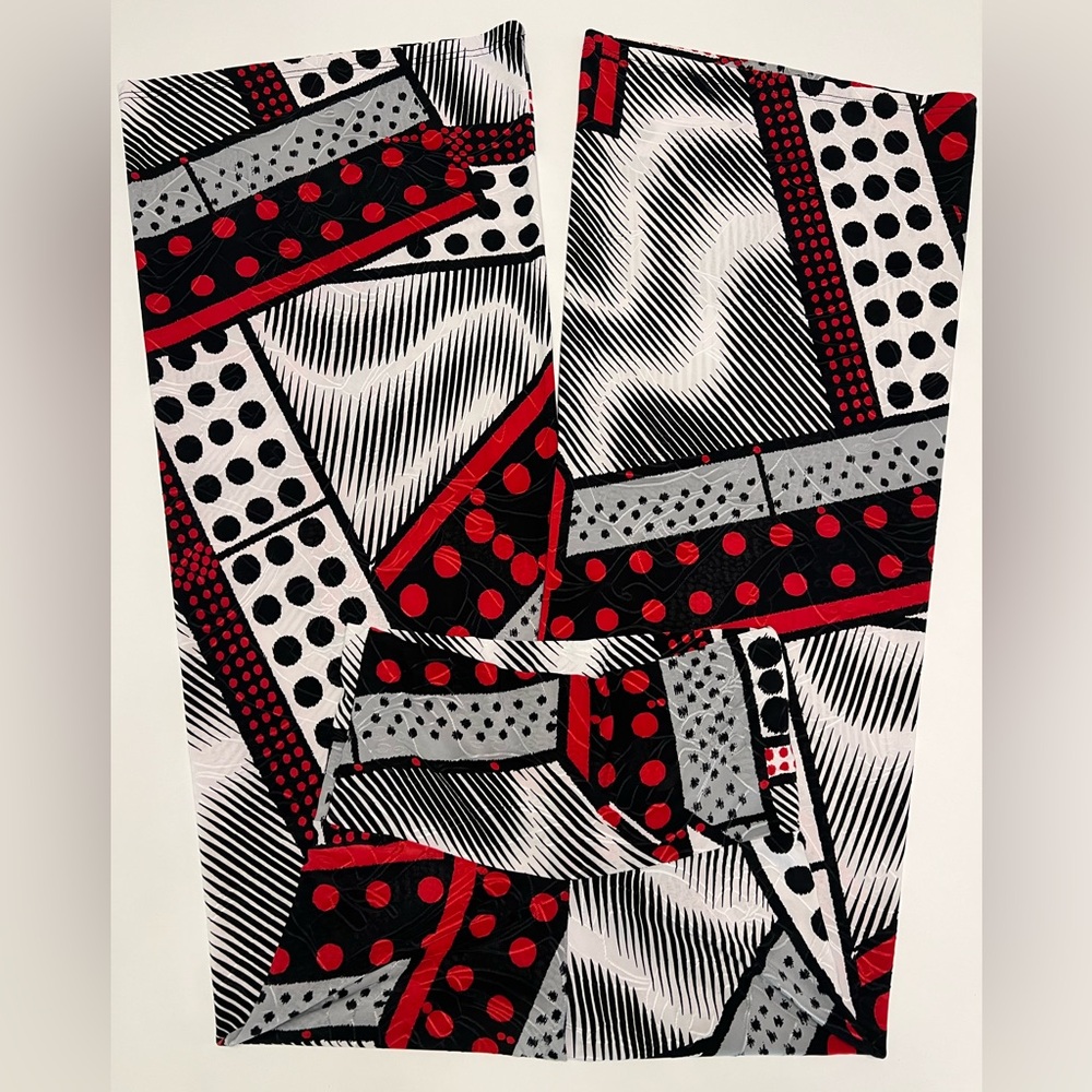 NEW FASHQUE DESIGNS BOUTIQUE LADIES PULL ON FLARE PANTS IN SIZE LARGE